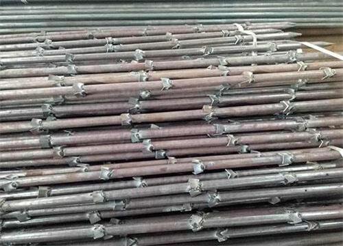 什玲镇隧道钢花管